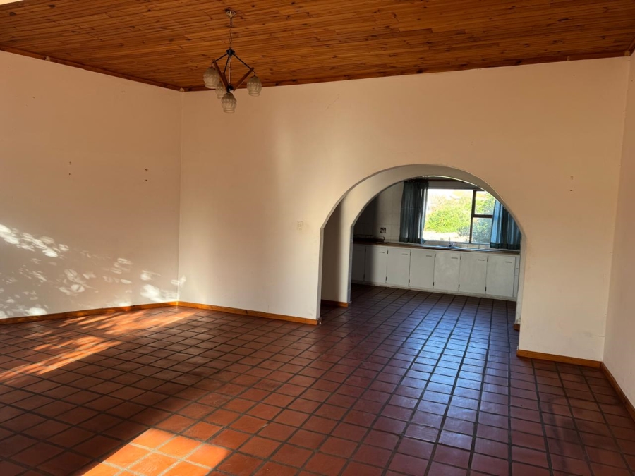 4 Bedroom Property for Sale in Stilbaai Wes Western Cape